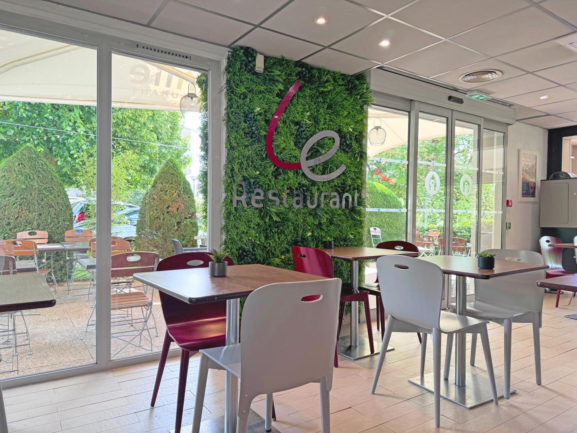 Campanile D'abeau - Bourgoin Jallieu 3*
